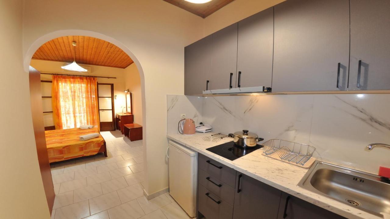 Villa Katerina Apartments Liapades Exteriér fotografie