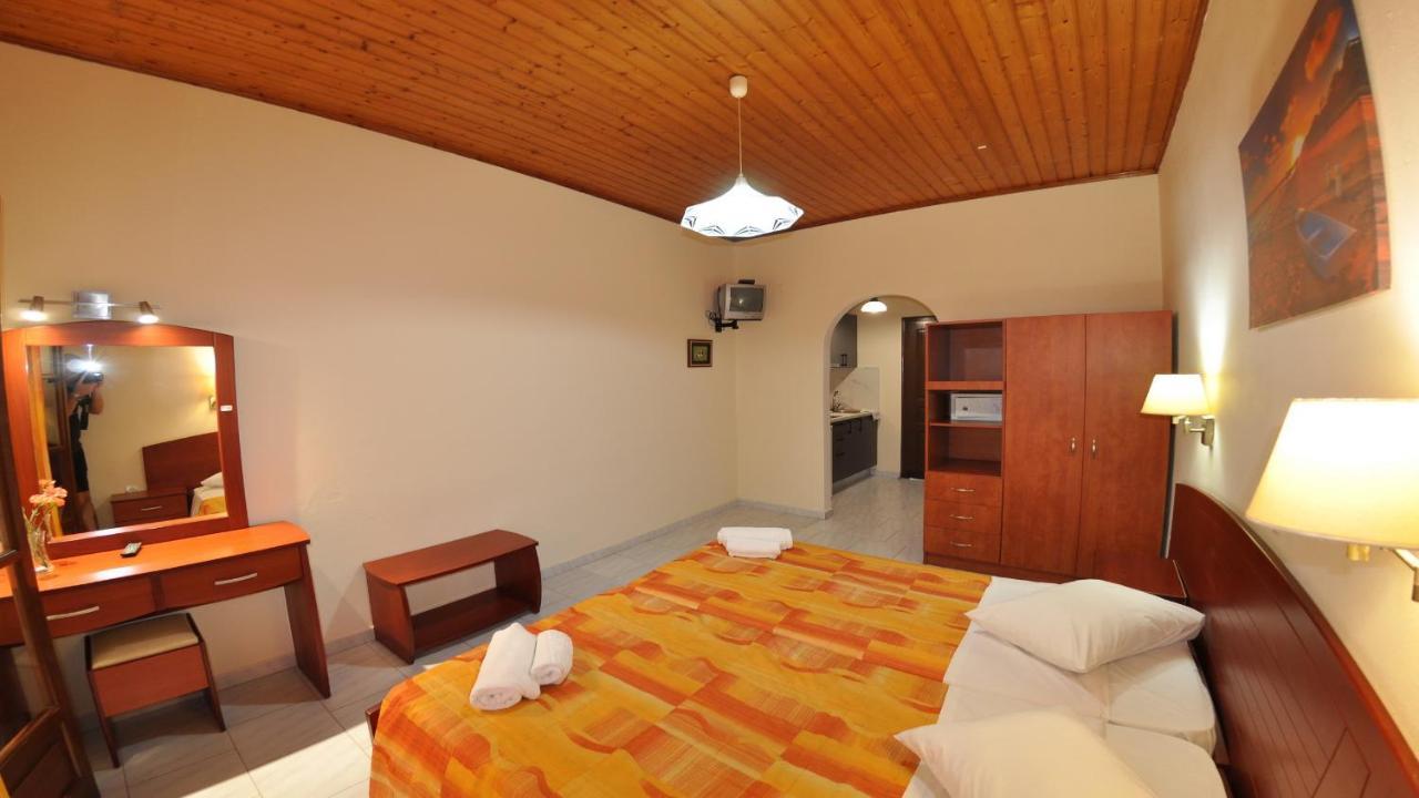 Villa Katerina Apartments Liapades Exteriér fotografie